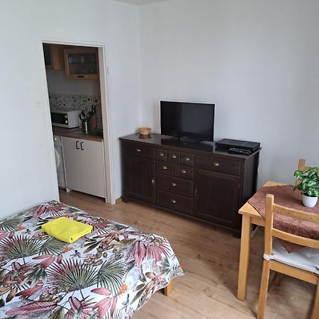 Kwatera Na Wspolnej Warsaw Ngoại thất bức ảnh